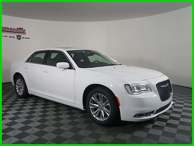 2017 Chrysler 300 Series Limited RWD V6 Engine Sedan Panoramic Sunroof 2017 Chrysler 300 Backup Camera UConnect 8.4in Leather Seats Heated Front Seats