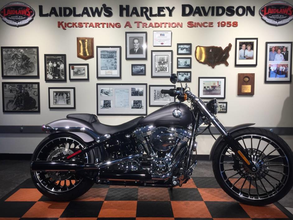 2017  Harley-Davidson  Breakout