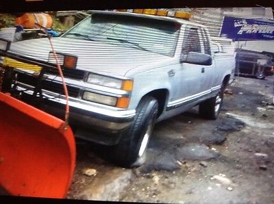 1995 Chevrolet Silverado 2500  Chevy Silverado...snow plow....4x4