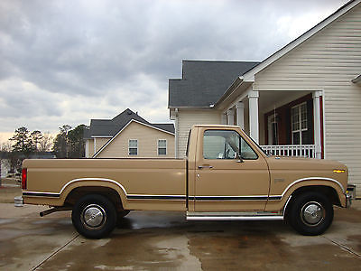 1984 Ford F-150 2-DOOR CLASSIC (1984) 1980 1981 1982 1983  FORD F-150 WORK/FARM PICKUP TRUCK AUTOMATIC