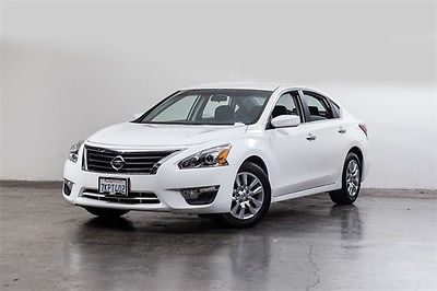 2015 Nissan Altima 2.5 2015 Nissan Altima 2.5 18584 Miles White 4D Sedan 2.5L I4 DOHC 16V CVT with Xtro