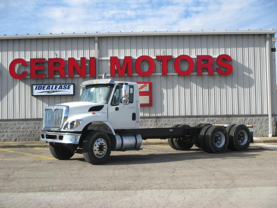 2010 International 7500  Conventional - Day Cab