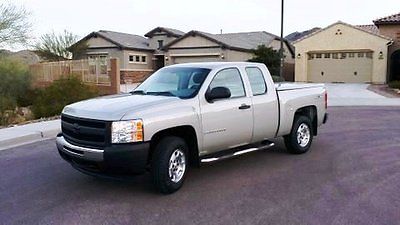 2009 Chevrolet Silverado 1500 LT Extended Cab Pickup 4-Door Chevrolet Silverado LT Four Door 4x4 *One Owner / No Accidents*