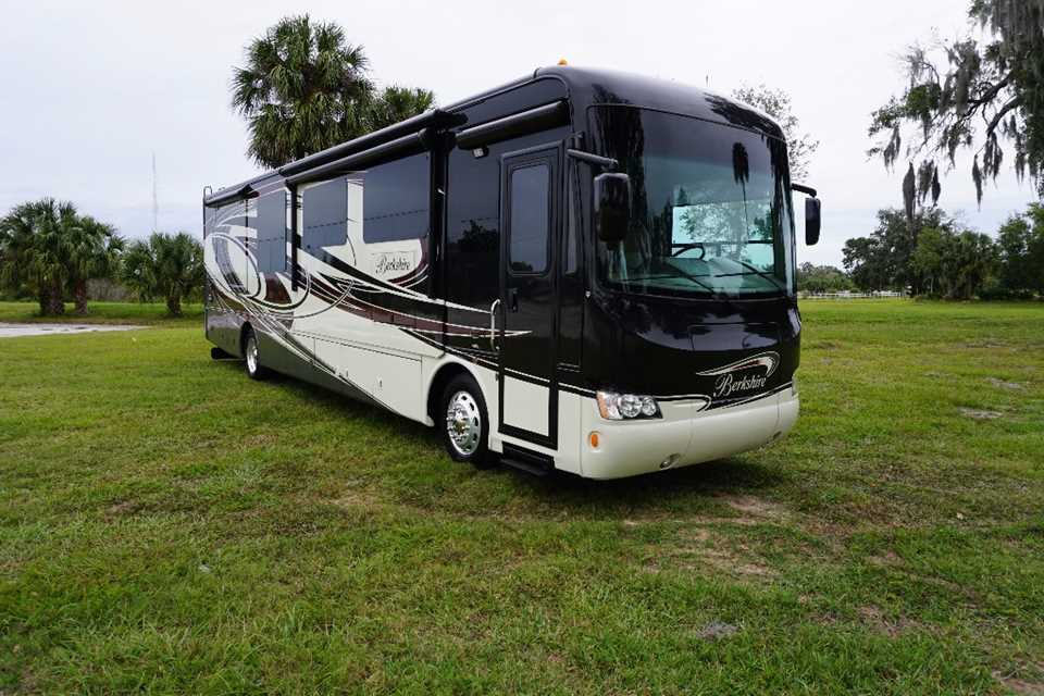 2014 Forest River Berkshire 400QL