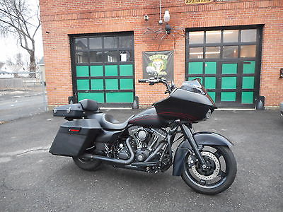 2013 Harley-Davidson Touring  2013 HARLEY DAVIDSON FLTRX ROADGLIDE KUSTOM  STRETCHED BAGS  9,777 MILES  KOOL