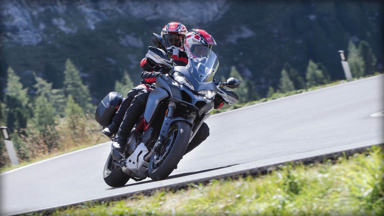 2015 Ducati Scrambler Full Throttle