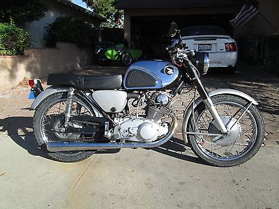 1963 Honda Super Hawk  1963 Honda CB77 305 Superhawk Street Bike