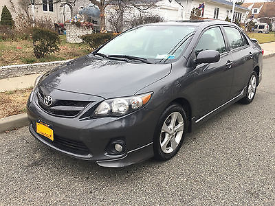 2011 Toyota Corolla S Sedan 4-Door 2011 Toyota Corolla S Sedan 4-Door 1.8L