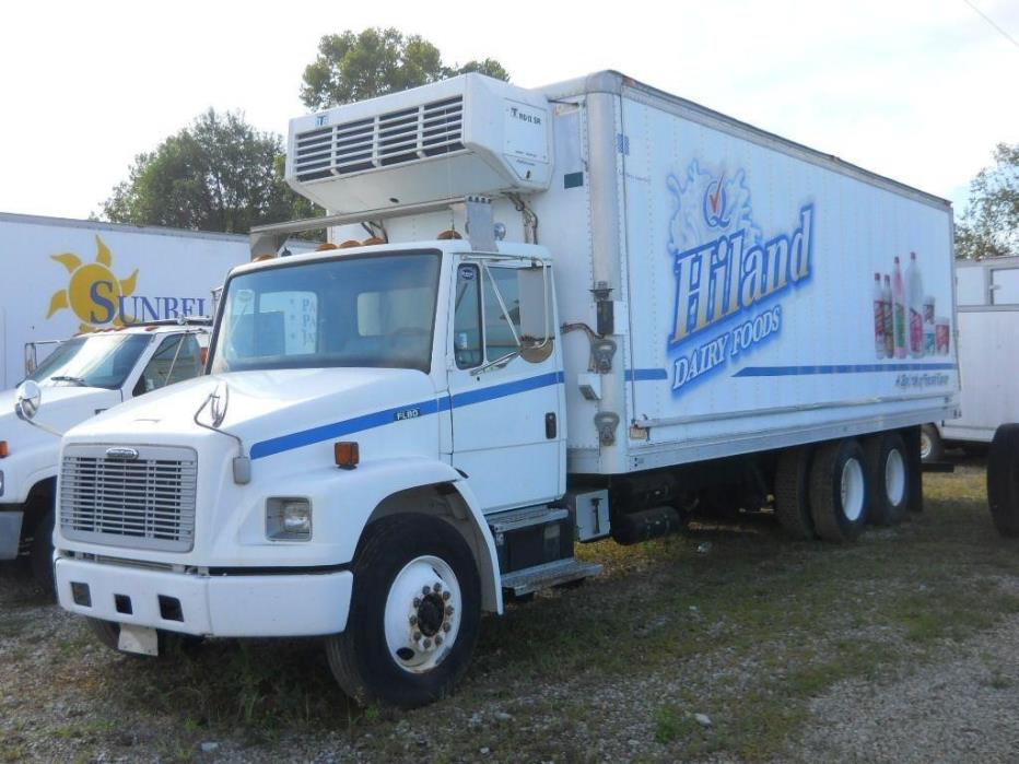 2000 Freightliner Fl80  Refrigerated Truck