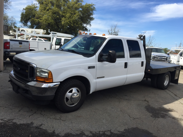 2001 Ford F-350  Flatbed Truck
