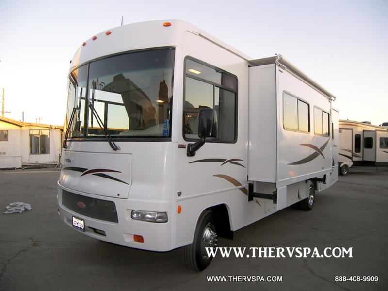 2008 Winnebago VISTA 30B