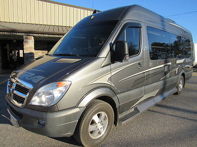 Used Winnebago ERA Mercedes Diesel Gret MPG Small Van camper RV no repo roadtrek