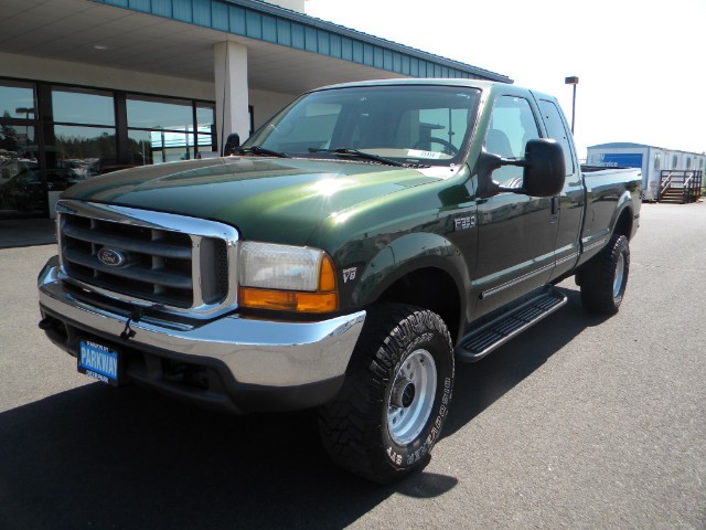 1999 Ford F-350 SD SuperCab 4WD