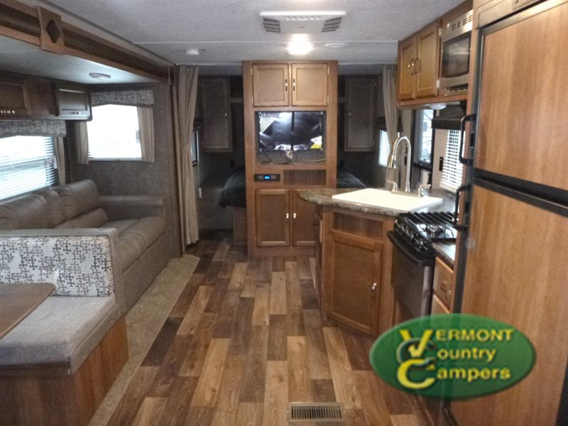 2017 Keystone Rv Summerland 2820BHGS