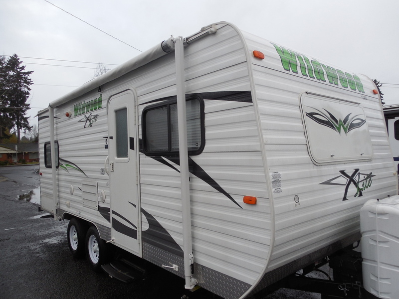 2012 Forest River Wildwood 18XLT