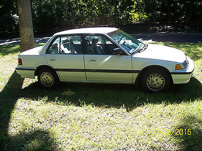 1991 Honda Civic  just transportation some surface rust/dents 76k 1991 Honda Civic LX runs well