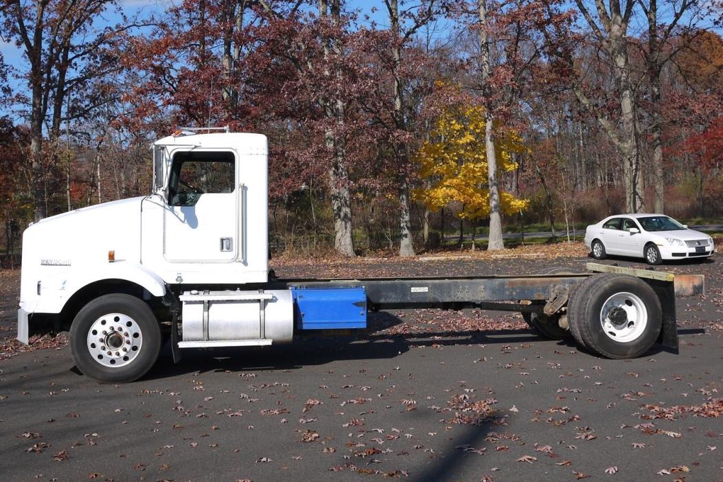 1995 Kenworth T450b  Cab Chassis