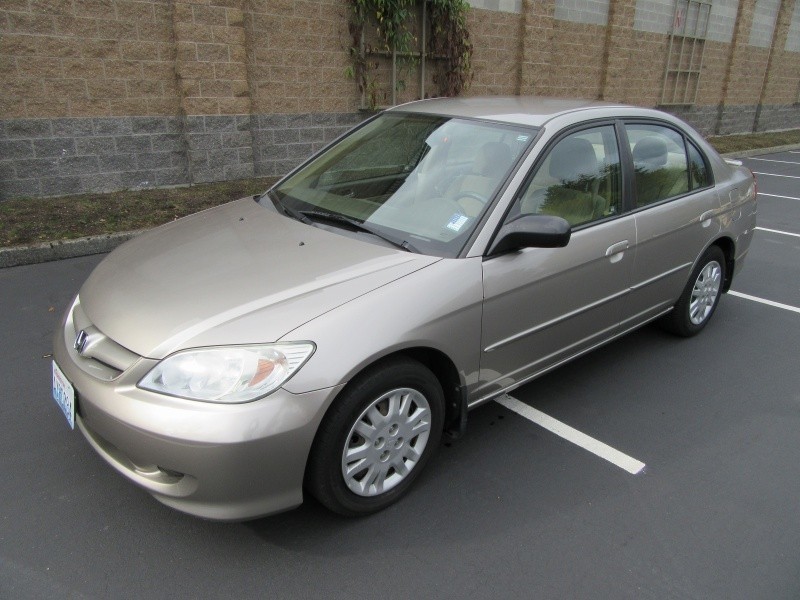 2005 Honda Civic Sdn LX AT