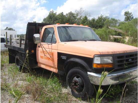 1997 Ford F350  Flatbed Truck