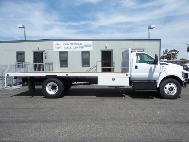 2016 Ford F650  Cab Chassis
