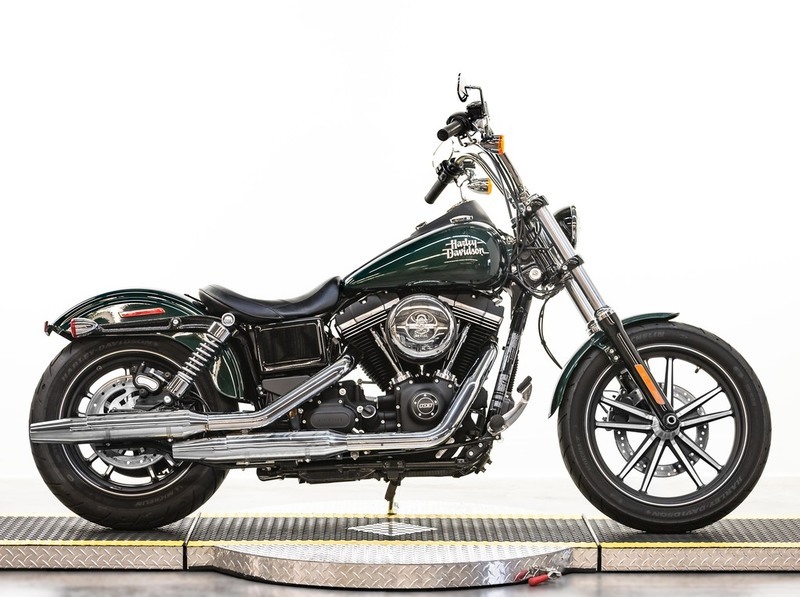2016 Harley-Davidson FLHXSE - Screamin' Eagle Street Glide CV