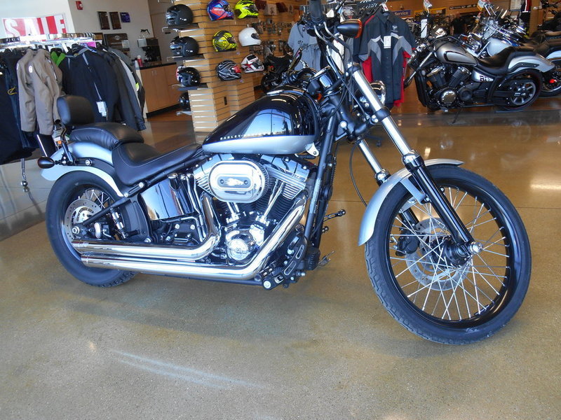 2012 Harley-Davidson FXDWG - Dyna Wide Glide