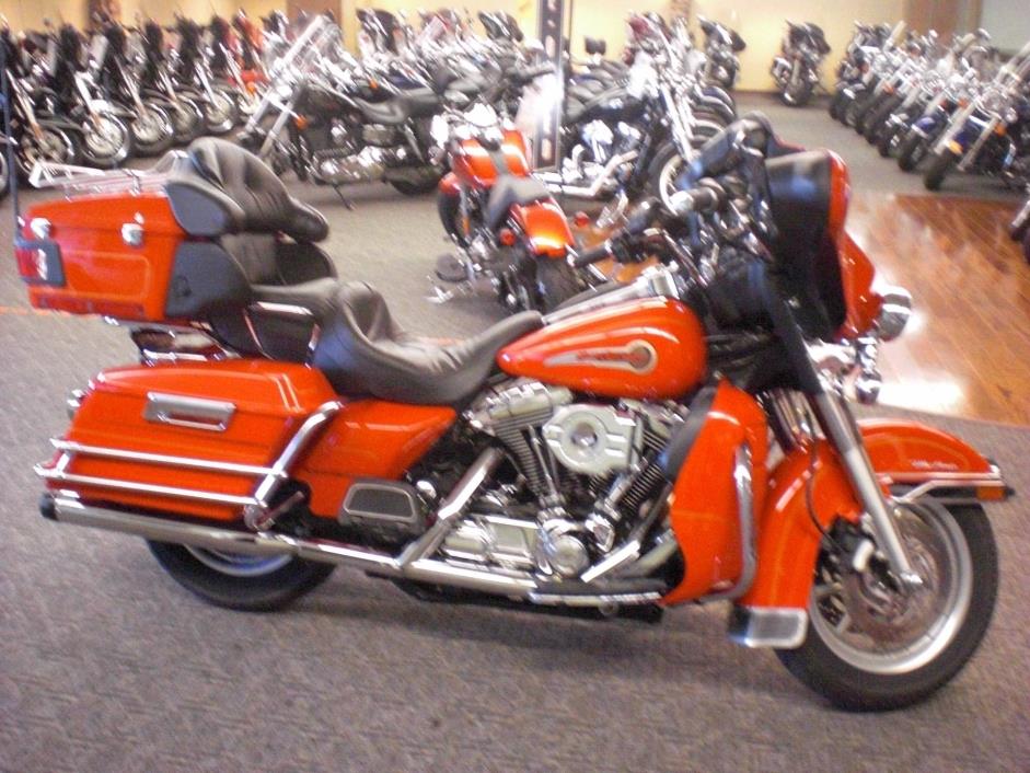 2003  Harley-Davidson  FLHTCUI Ultra Classic Electra Glide