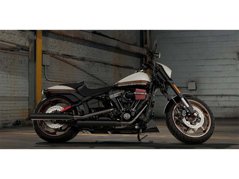 2016  Harley-Davidson  CVO Pro Street Breakout