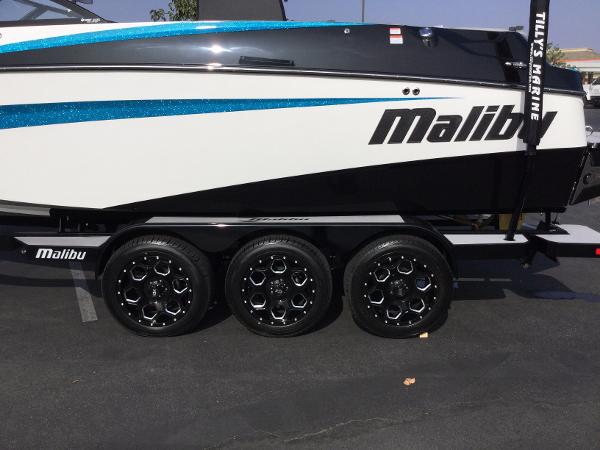 2017 Malibu M235