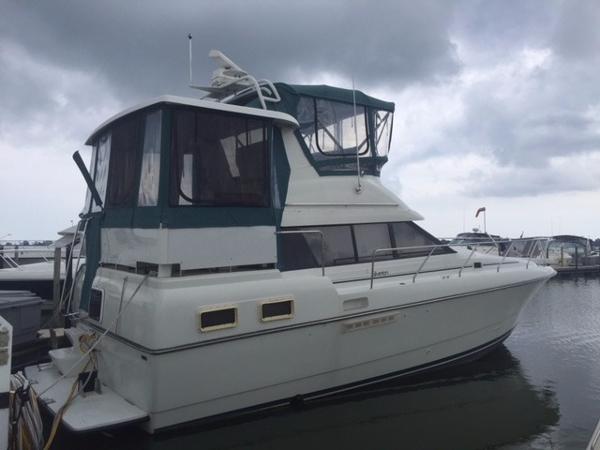 1993 Silverton 34 Motor Yacht