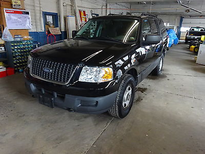 2005 Ford Expedition XLT Sport Utility 4-Door 2005 Ford Expedition XLT Sport Utility 4-Door 5.4L 1 Owner SUV Black 4 X 4