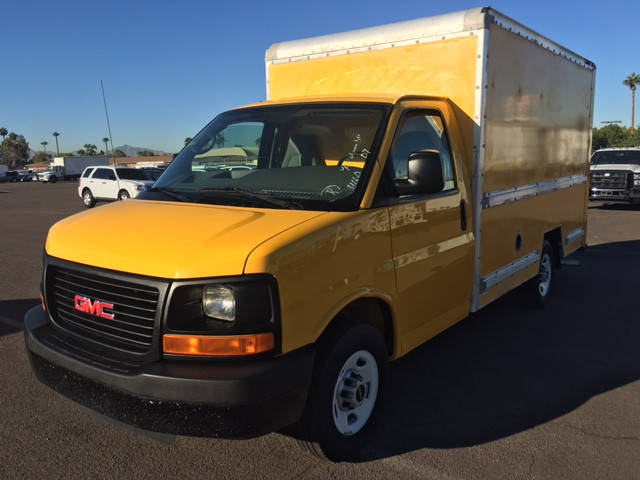 2007 Gmc Savana Cutaway  Box Truck - Straight Truck