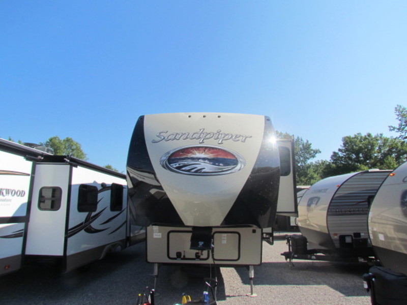 2017 Forest River Sandpiper 371REBH