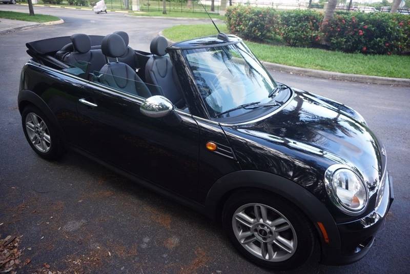 2012 MINI Cooper Convertible Base 2dr Convertible