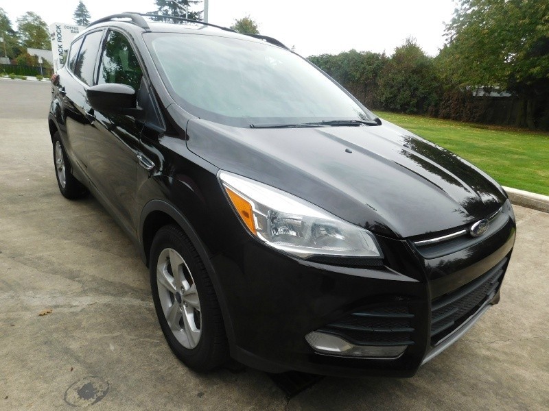 2013 Ford Escape SE Ecoboost 4WD *Gorgeous!* CALL!