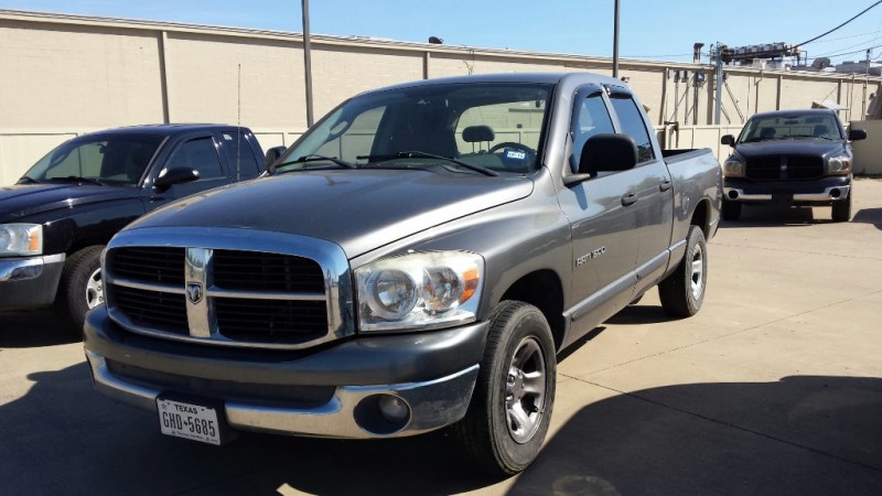 2007 Dodge Ram 1500 2WD Quad Cab 140.5 ST