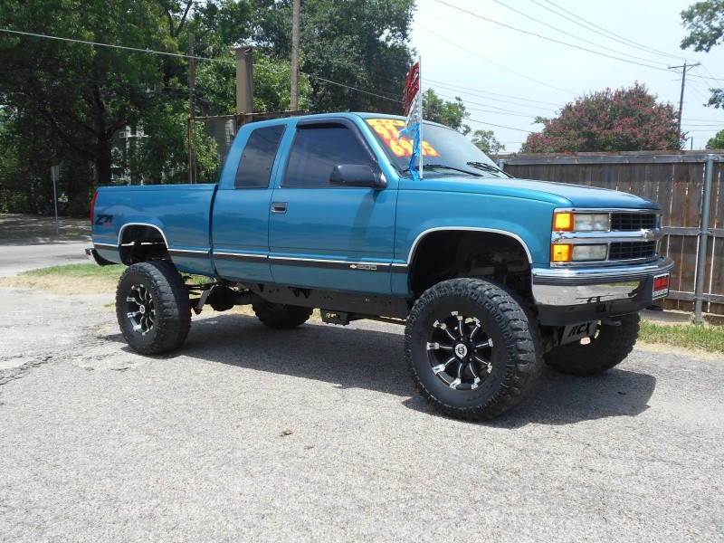 1997 CHEVROLET 1500 Z71 LIFTED ON 37'S