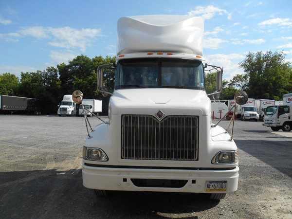 2007 International 9200  Conventional - Day Cab