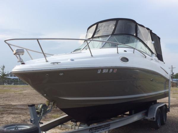 2006 Sea Ray 240 Sundancer