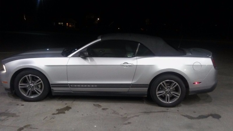 2010 Ford Mustang 2dr Conv V6