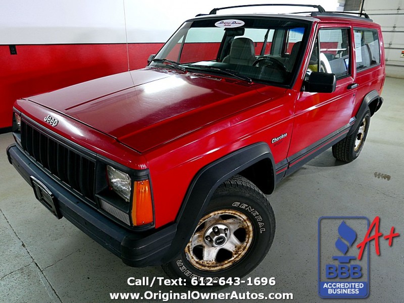 1996 Jeep Cherokee Sport! 2 Door, 5 speed, New Tires!