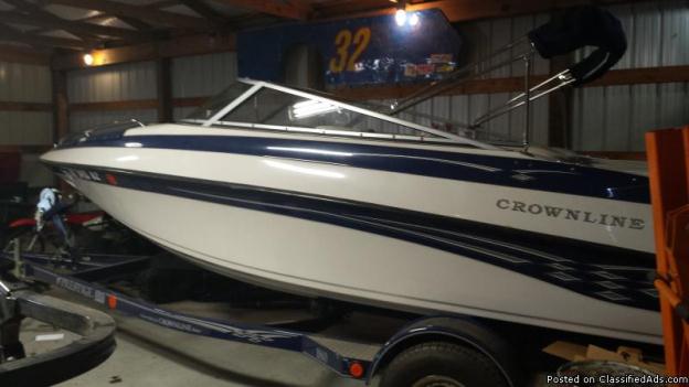 2005 Crownline 180BR - **ONLY 34.5 hours** - Blue and White