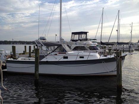 1987 Luhrs Alura