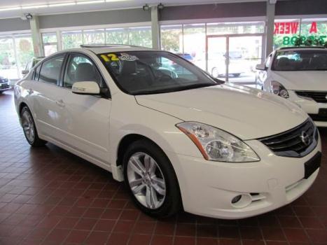 2012 NISSAN Altima 3.5 SR 4dr Sedan