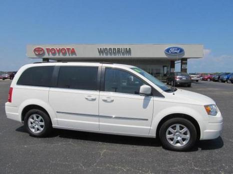 2010 Chrysler Town & Country Touring Macomb, IL