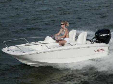 2014 Boston Whaler 130