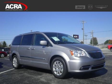 2014 Chrysler Town & Country Touring Shelbyville, IN