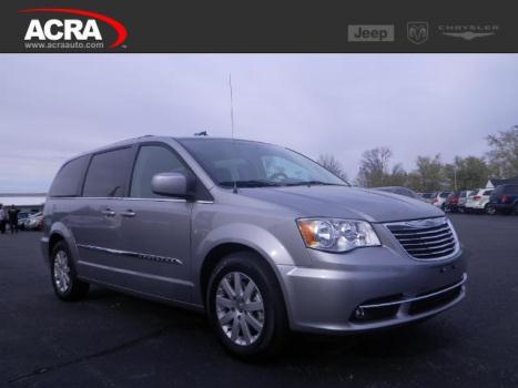 2014 Chrysler Town & Country Touring Greensburg, IN