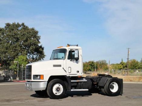 Mack ch600 single axle daycab for sale