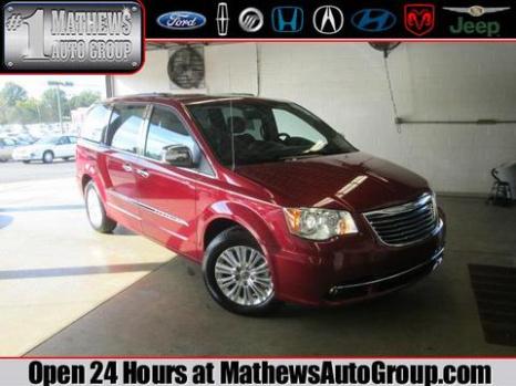 2014 Chrysler Town & Country Limited Marion, OH